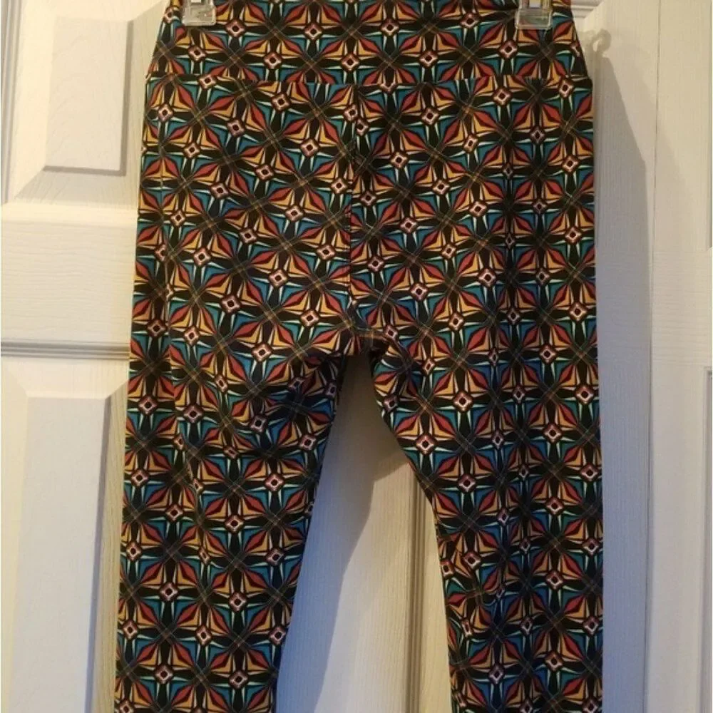 LuLaRoe Ultra Soft Legging One Size - Picture 8 of 8
